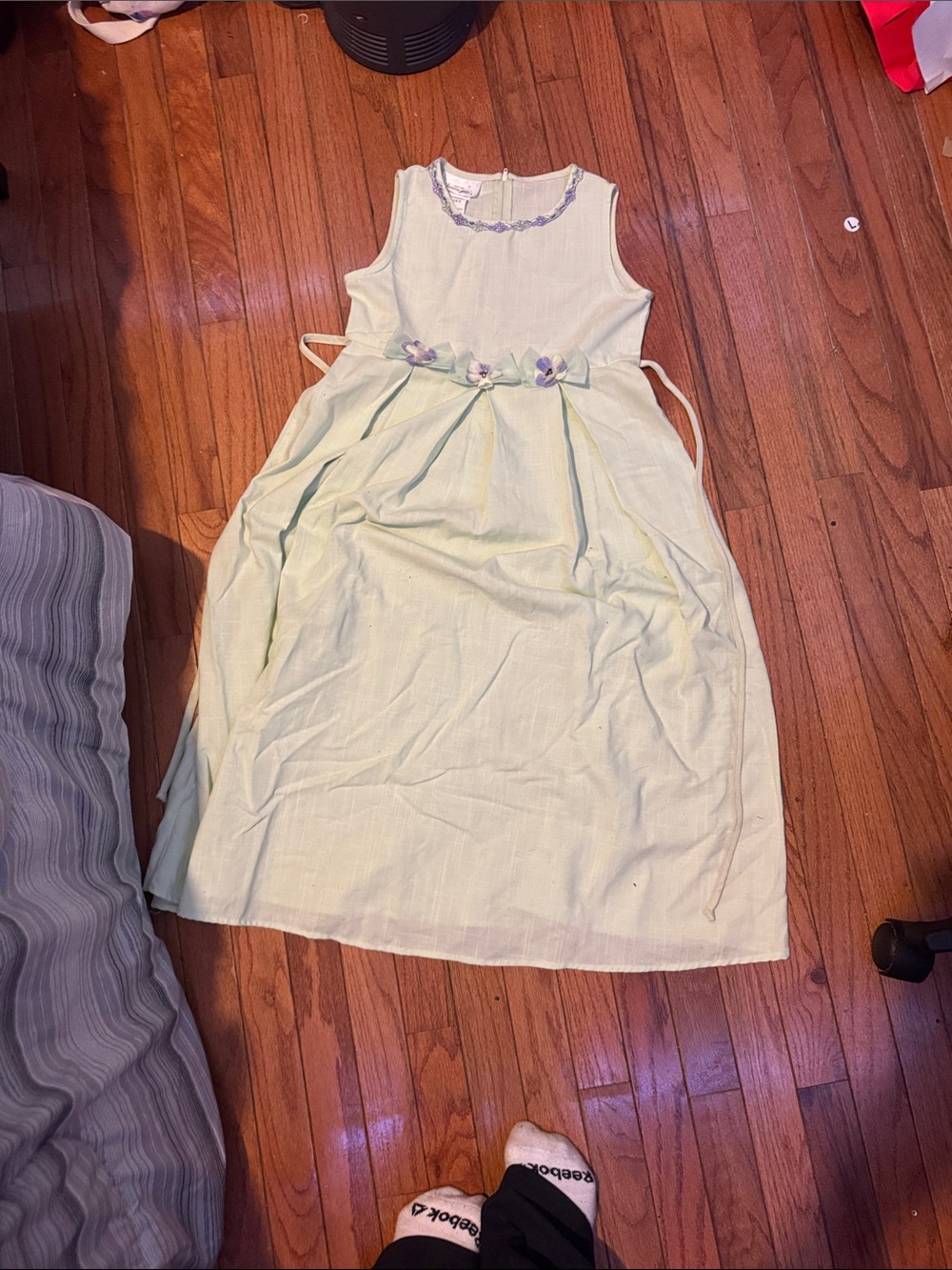 Bonnie Jean Light Green Sleeveless Floral Accent Dress